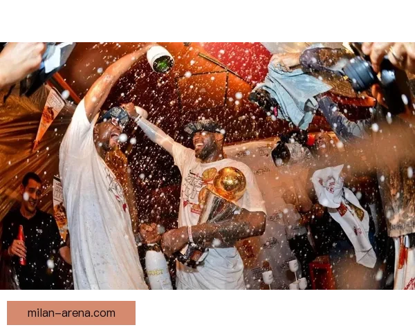 詹姆斯出战1612场历史第一超越帕里什终结29年纪录